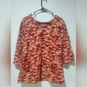 Women's pink camo shirt